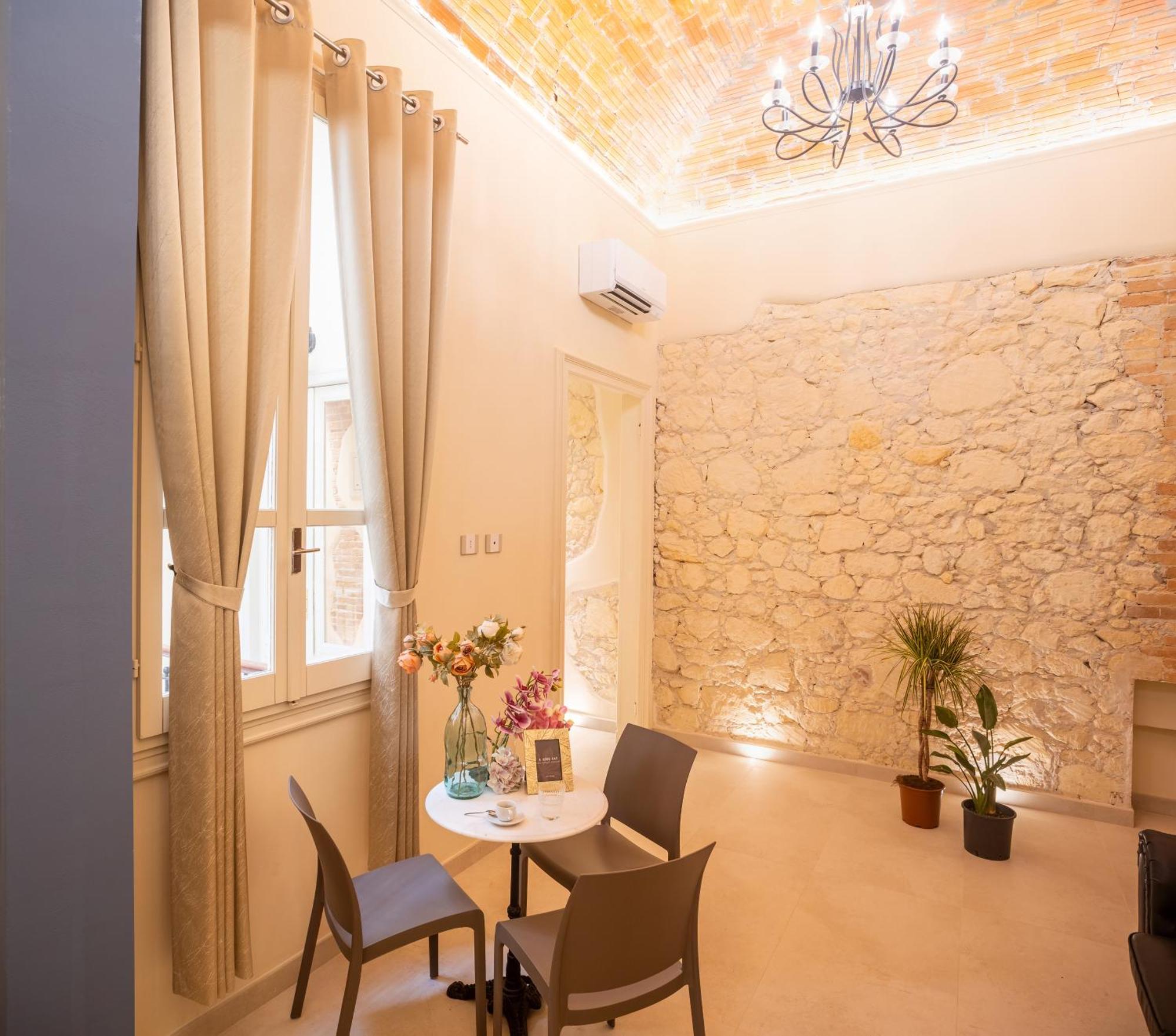 Magnini Rooms Cagliari Dış mekan fotoğraf